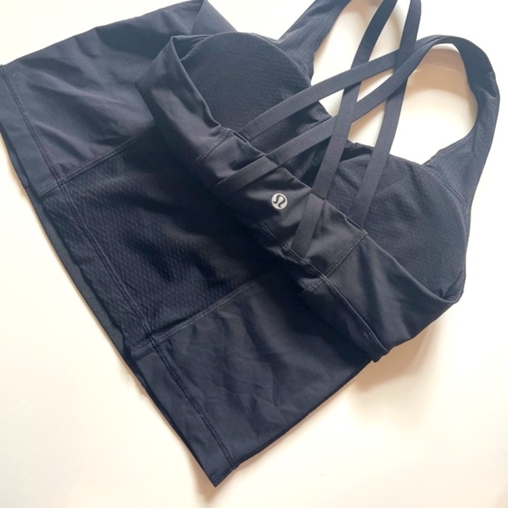 Lululemon Energy Tank - Picture 4 of 5